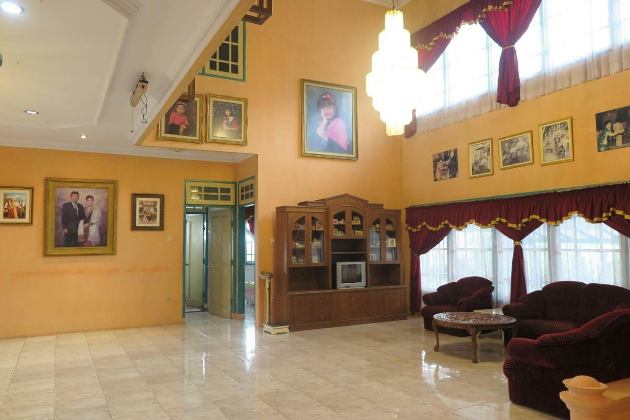 Villa Tiandiva Cisarua Εξωτερικό φωτογραφία